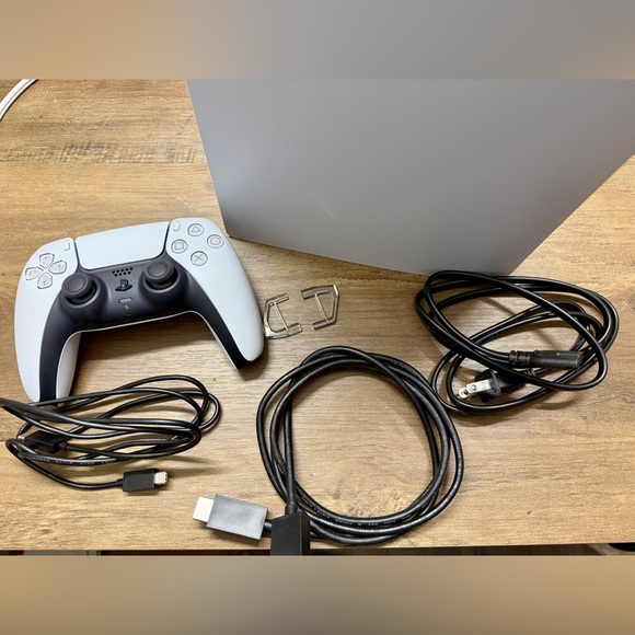 Sony Playstation 5 Slim Digital Console Dual Sense Controller - Picture 2 of 11